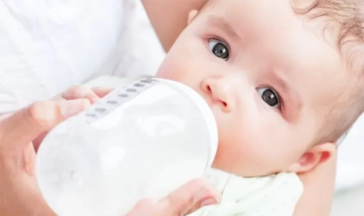 Sữa NAN cho trẻ sơ sinh có mấy loại? Phân biệt chi tiết từng dòng 3 Cách chọn sữa NAN phù hợp với tình trạng của từng bé